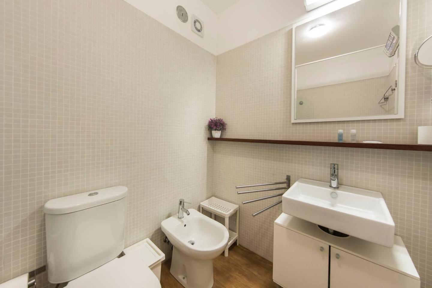 Comfortable Apartment In Campo Pequeno Lisboa Kültér fotó
